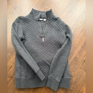 LL Bean quilted quarter zip pull over